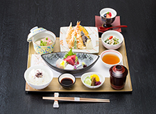 天婦羅と刺身御膳